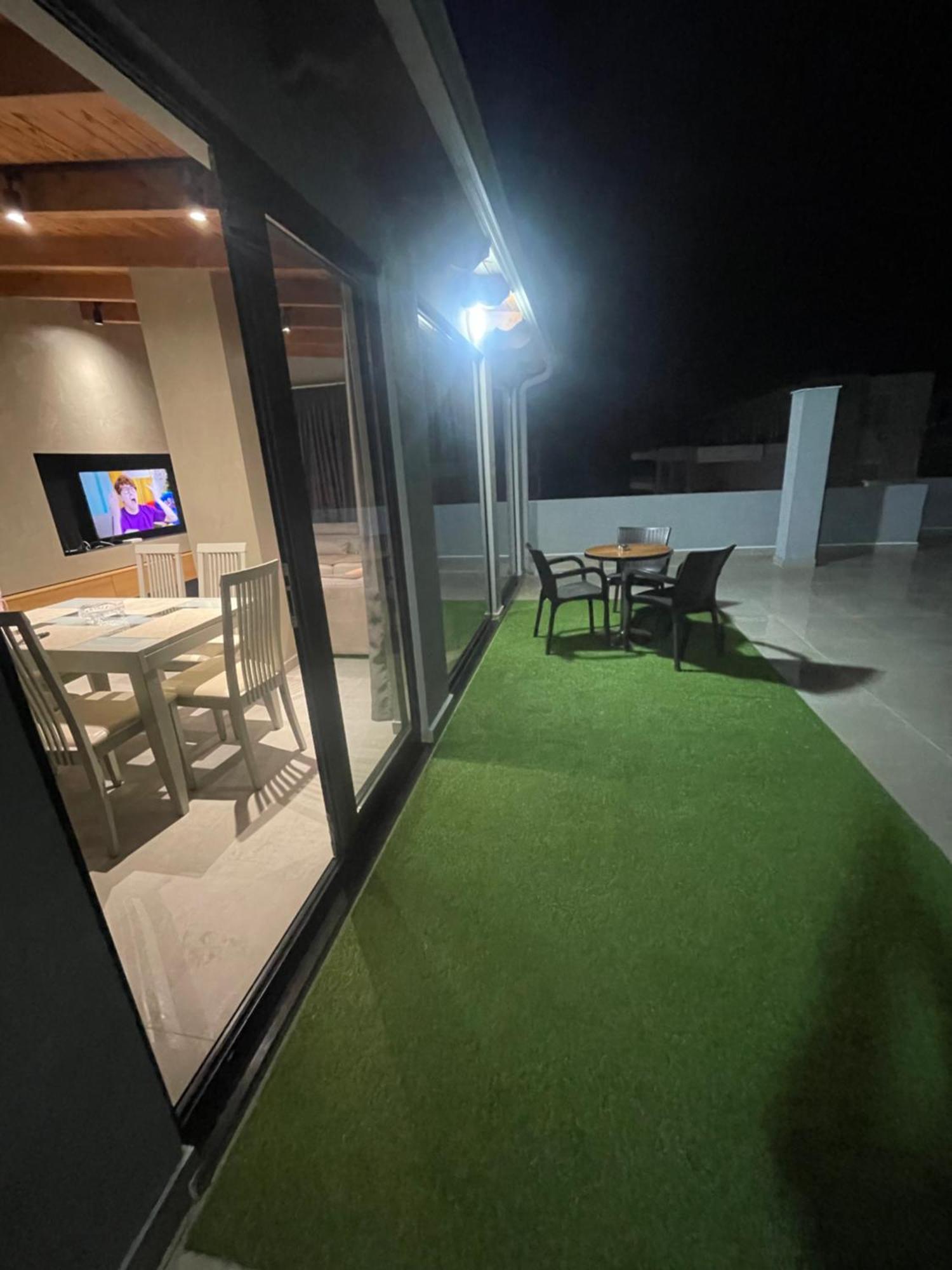 Apartment Luxury Rooftop Vlore